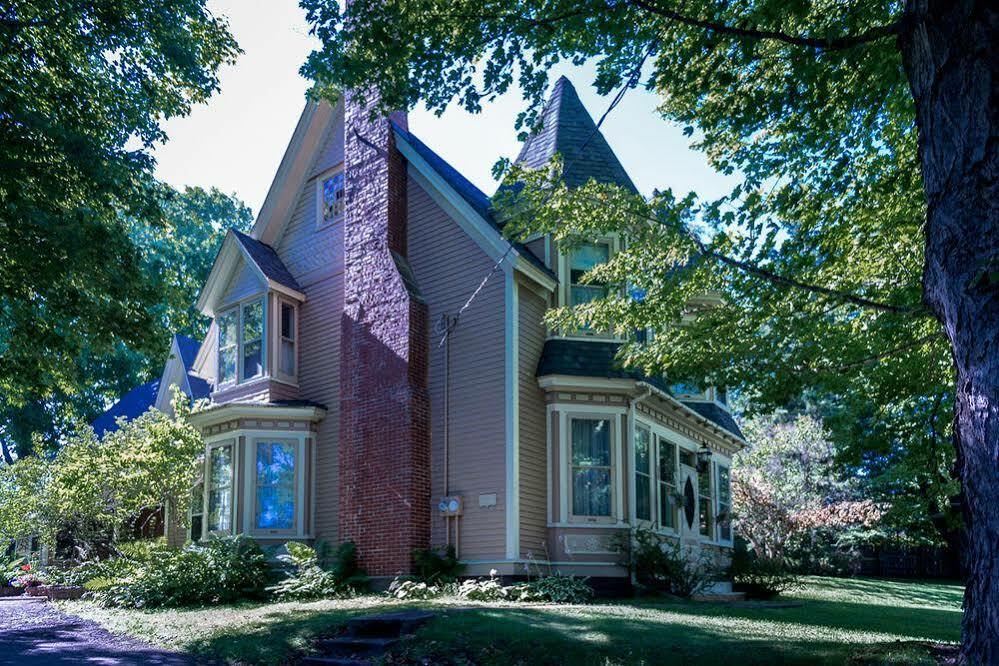 Sackville Bed And Breakfast Eksteriør bilde